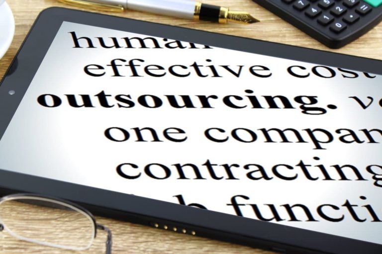 Integrate Technology in Payroll Outsourcing Companies